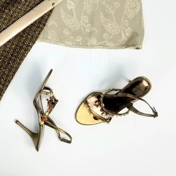 FIND THESE BEAUTIES & SO MUCH MORE IN MY CLOSET! - Picture 5 of 5